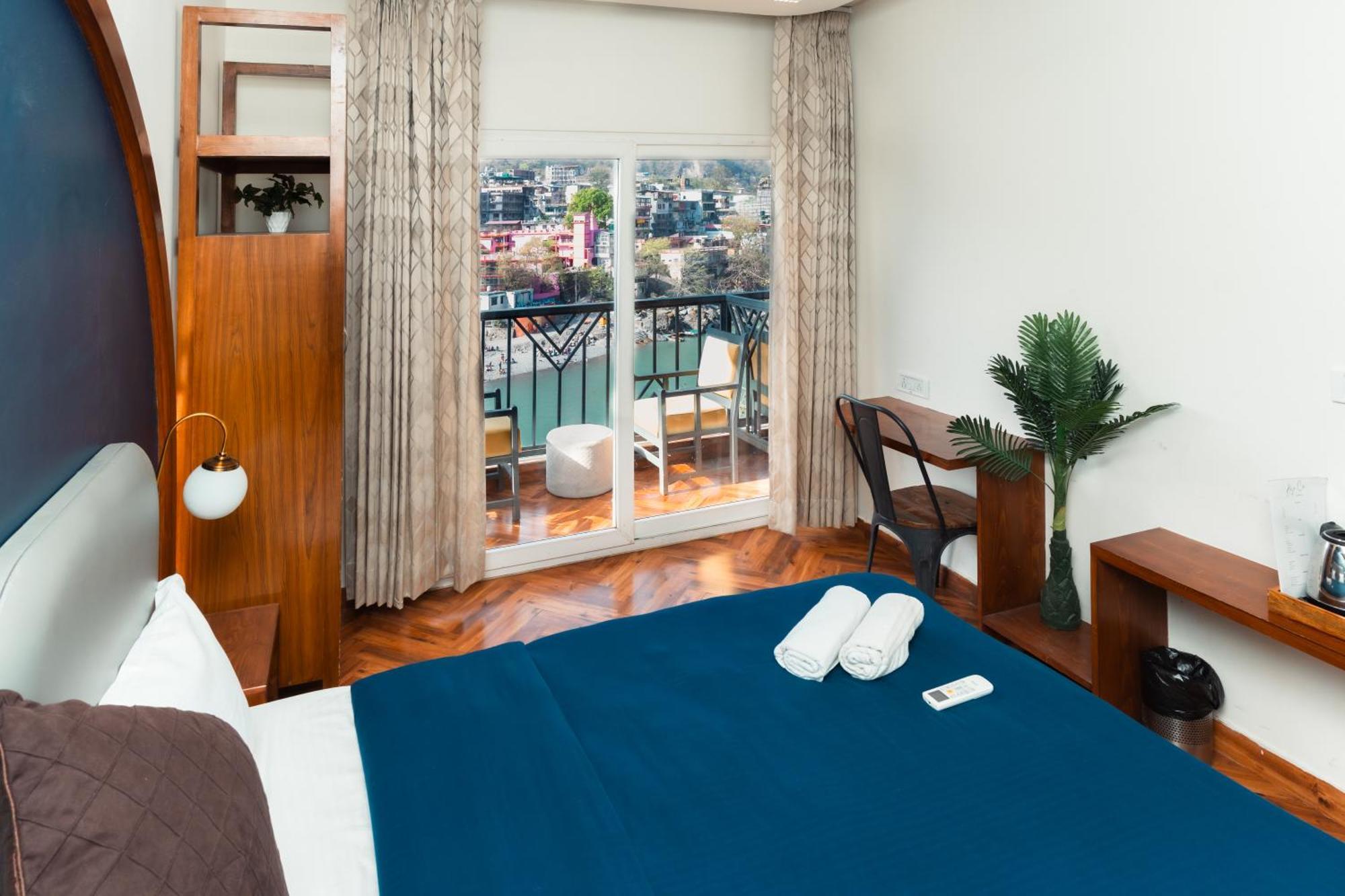 Albergue Joey'S By The Ganges Rishīkesh Exterior foto
