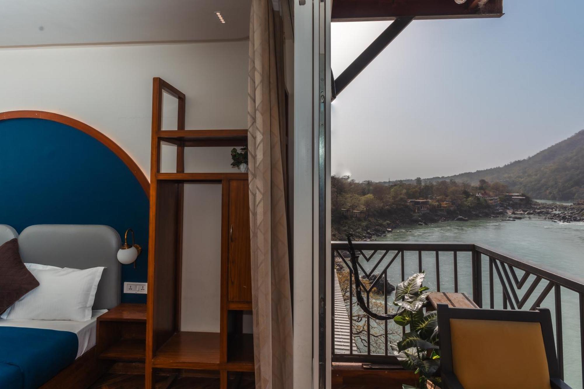 Albergue Joey'S By The Ganges Rishīkesh Exterior foto